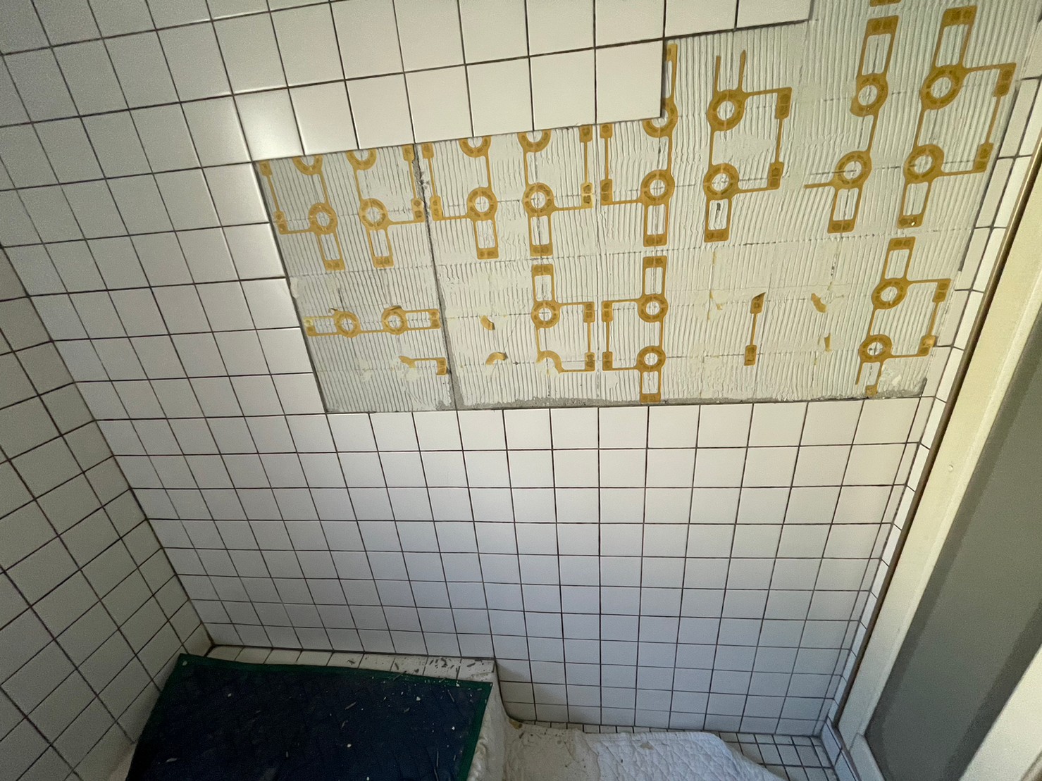 お風呂のタイル張替